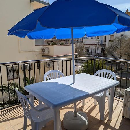 Apartamento En Roses, A 2 Minutos A Pie De Playa Dış mekan fotoğraf